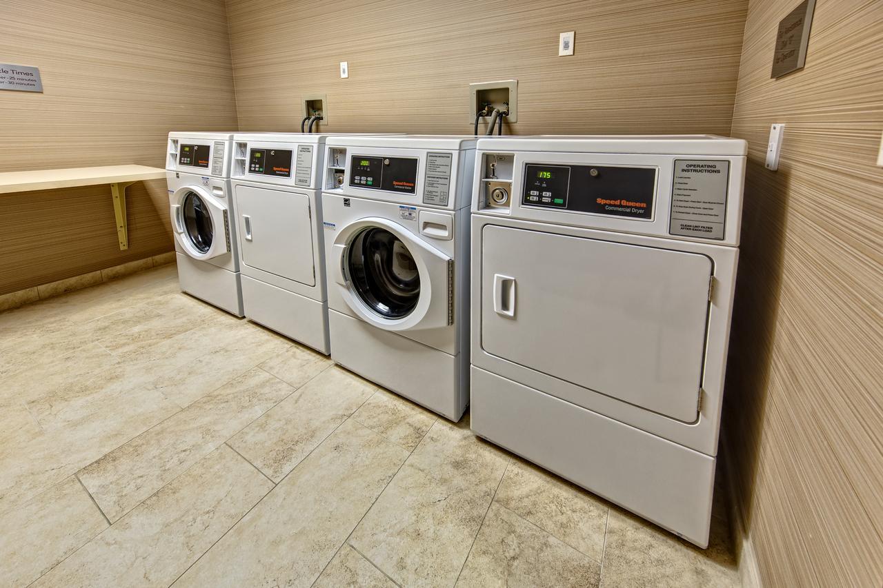 Courtyard By Marriott Long Island 3*